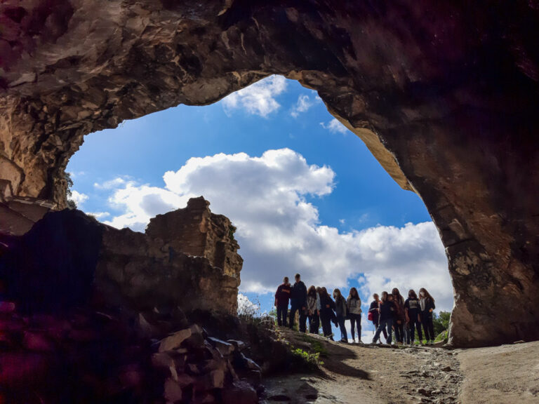 Σπηλιά της Πεντέλης ή "το Σπήλαιο των Αμώμων"